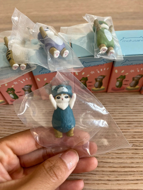 Mofusand Cat blind box mini figures collection