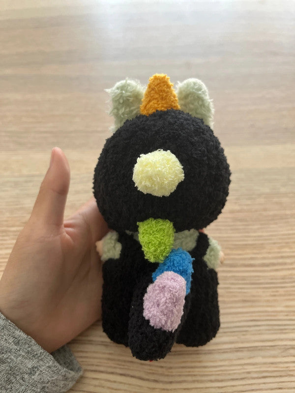 For Popmart V1 & V3 labubu outfit - black dinosaurs