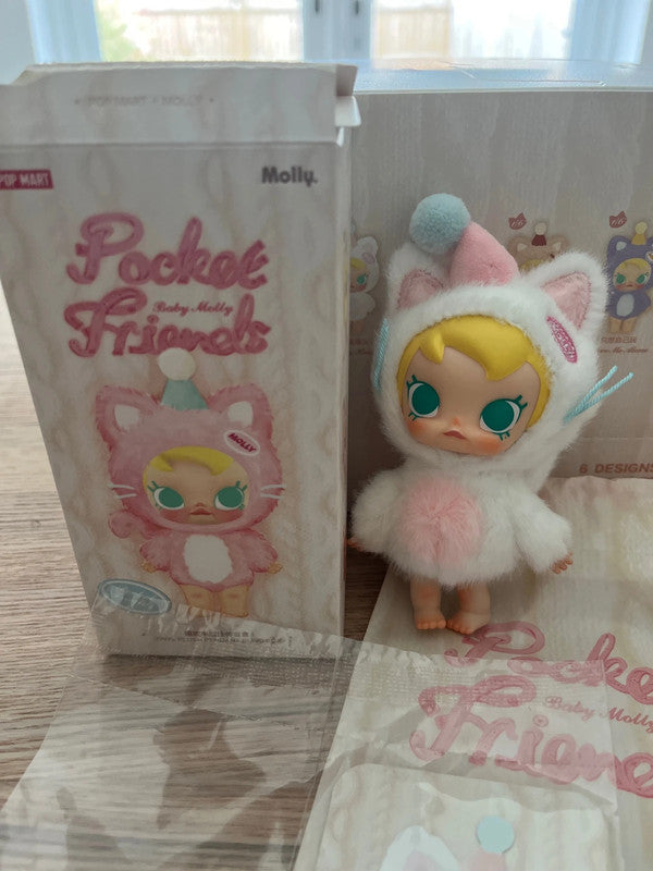 Popmart Baby Molly Pocket Friends Series-Vinyl Plush Pendant - Pet My Head