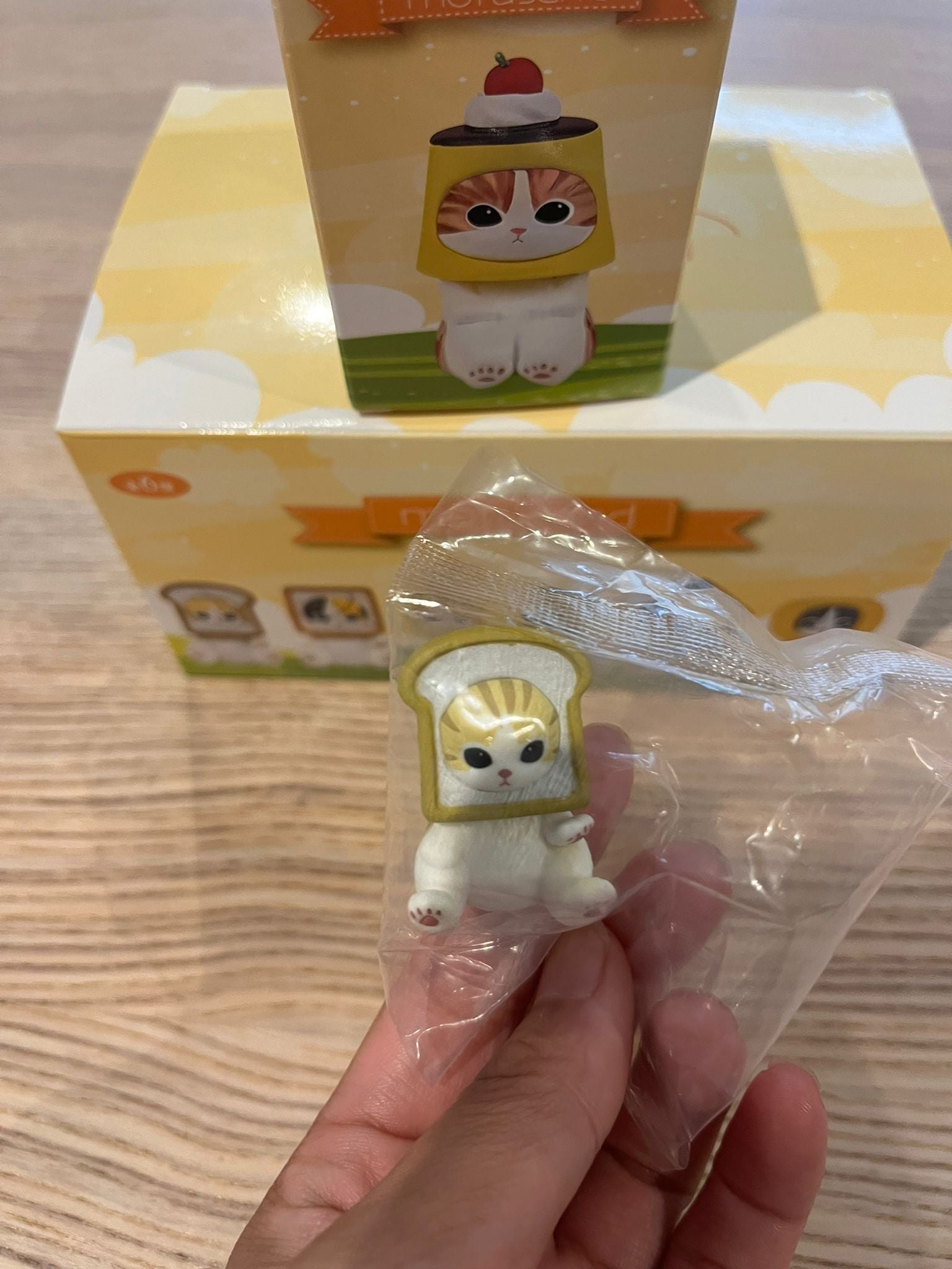 Mofusand Food cat seat position blind box figures