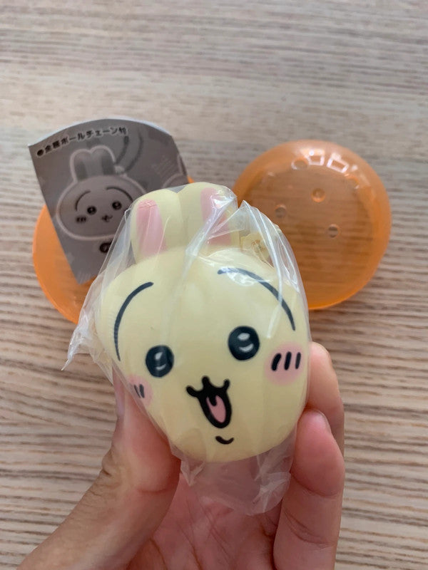 Japan Chiikawa Usagi squeezes keychain