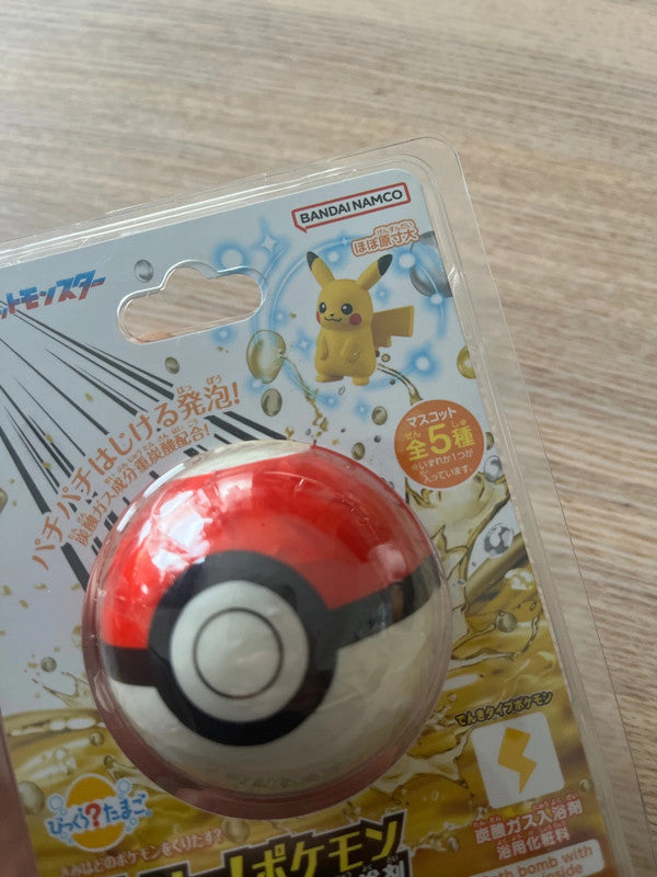 New Japan Pokémon bath ball with toy