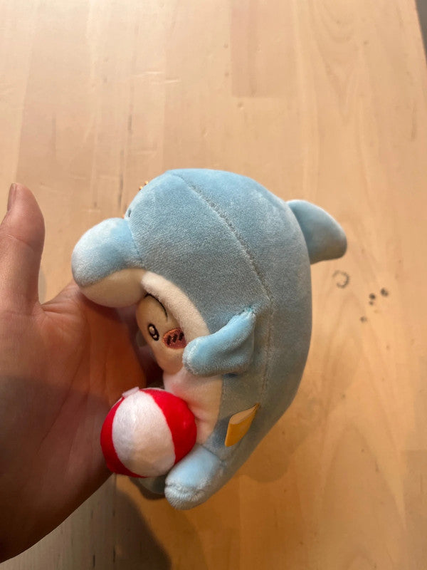 New Japan Chiikawa dolphin plush keychain