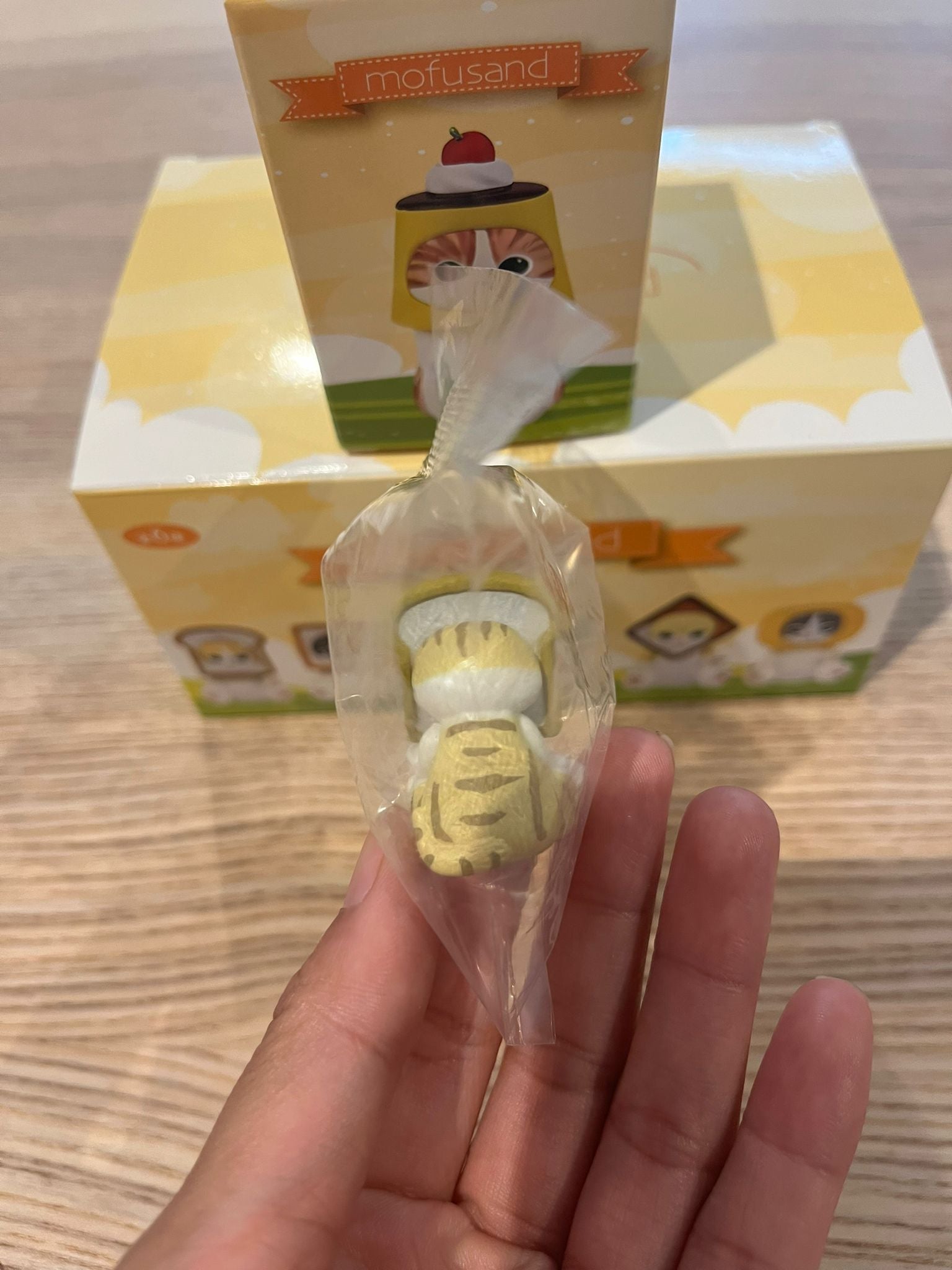 Mofusand Food cat seat position blind box figures