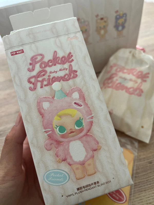 Popmart Baby Molly Pocket Friends Series-Vinyl Plush Pendant - Enjoy the sunshine