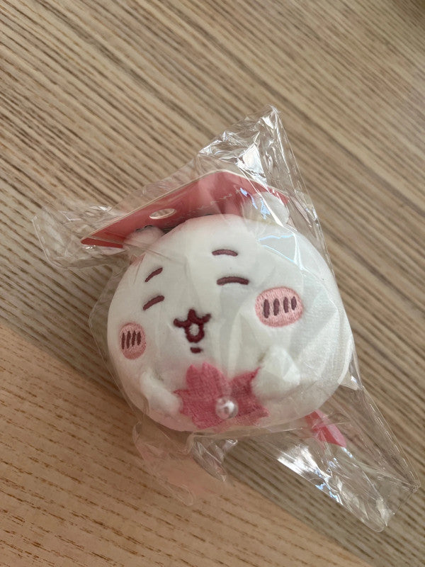 New Miniso x Chiikawa Sakura series plush keychain