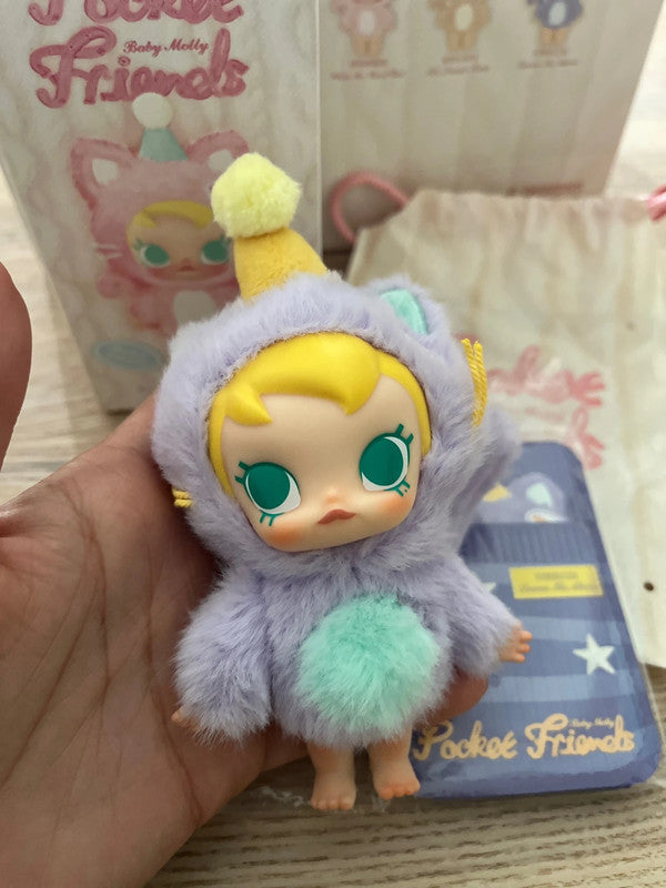Popmart Baby Molly Pocket Friends Series-Vinyl Plush Pendant - Leave Me Alone