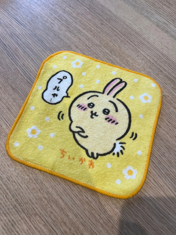 Japan Chiikawa -Usagi kid mini hand towel - Yellow