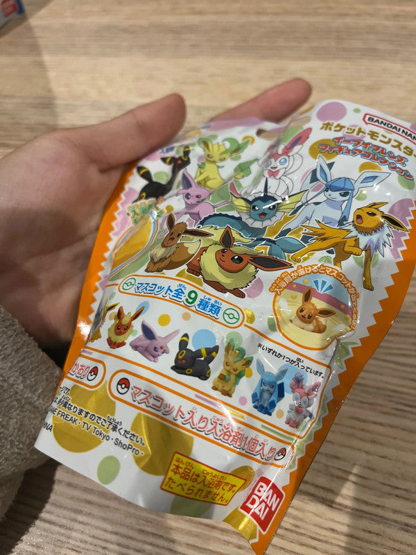 Japan Pokémon bath ball / bath bomb with toy