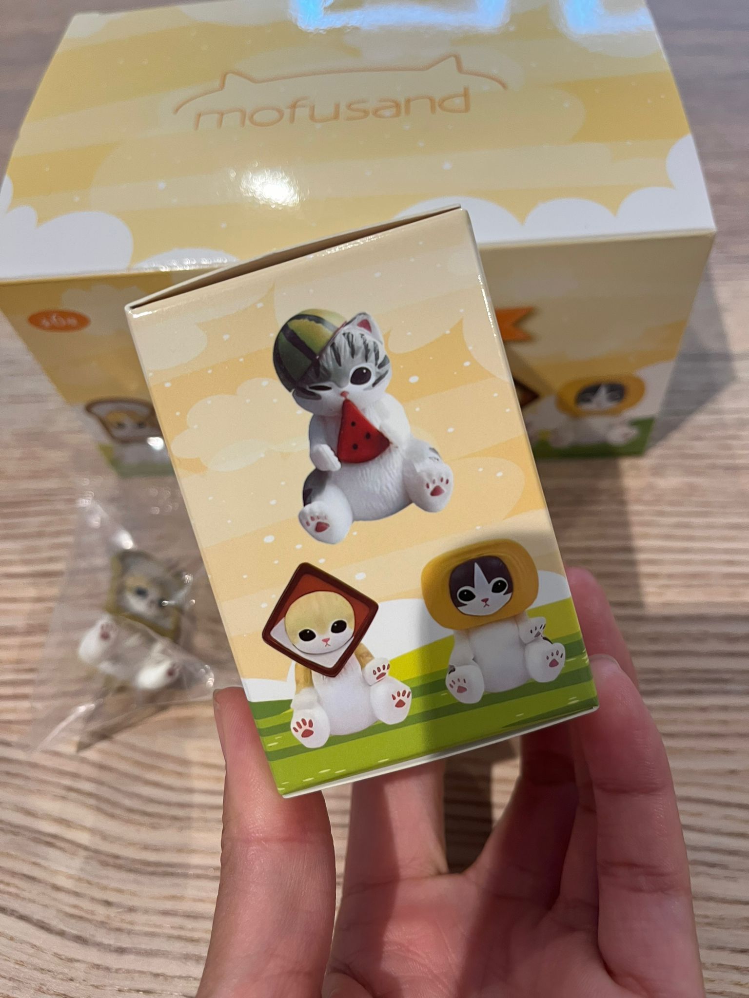 Mofusand Food cat seat position blind box figures
