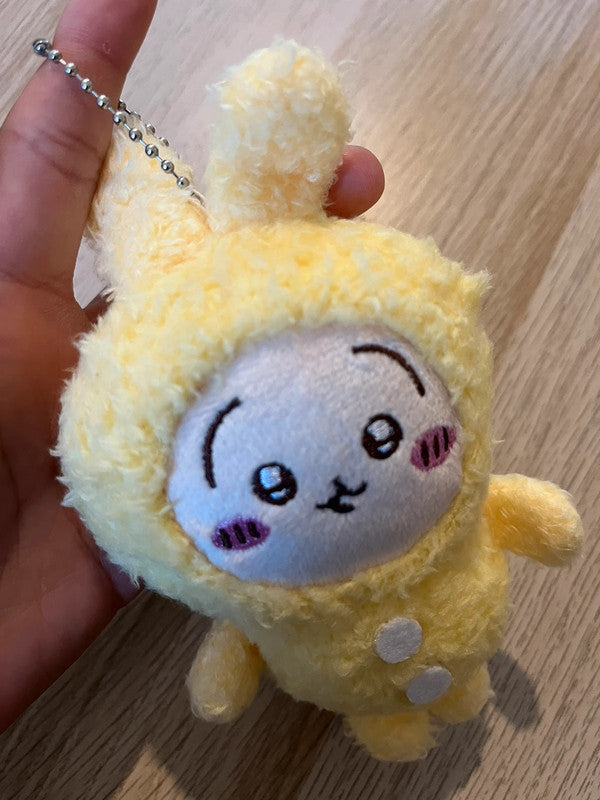 Chiikawa - Usagi plush keychain - yellow