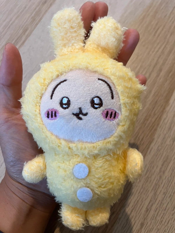 Chiikawa - Usagi plush keychain - yellow