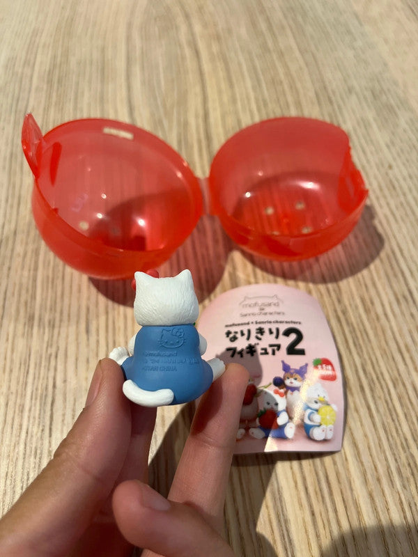 Japan Sanrio Hello Kitty x Mofusand Series 2 fugure